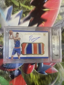 2015 NATIONAL TREASURES ROOKIE PATCH AUTO KRISTAPS PORZINGIS /99 BGS 9/10 MINT - Picture 1 of 2