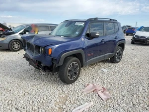 Speedometer Cluster Tachometer 160 MPH Fits 15-17 RENEGADE 1554258 - Picture 1 of 12