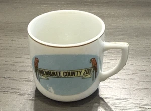 VTG Souvenir Porcelain Tea Cup Milwaukee County Zoo Wisconsin - Picture 1 of 6