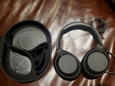 Sony - WH-1000XM4 Wireless Noise-Cancelling Over-the-Ear Headphones (Black)