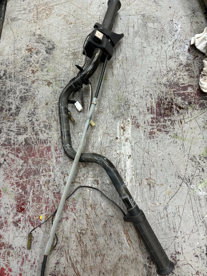 YAMAHA PHAZER 2000 ручки Comp 8CR-23811-00-00 RW5862 - Изображение 1 из 3