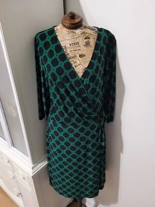 NWT Ralph Lauren Wrap Dress Green Geometric Print Size 12 Org$124.00 - Picture 1 of 10