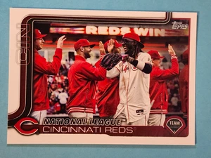 2025 Topps Series 1 Cincinnati Reds Team Card Elly De La Cruz #99 - Picture 1 of 2