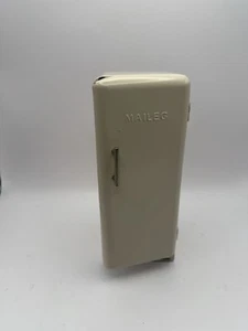 Maileg Retro Off-White Miniatur Kühlschrank ohne Ablagen - Bild 1 von 6