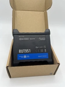 Teltonika RUT951 Advanced 4G LTE Industrial Wireless Router Unlocked - Afbeelding 1 van 2