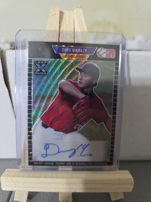 2021 Leaf Pro Set Metal 1989 Pro Set Autographs Doug Nikhazy #PA-DN1 (AU, RC) - Image 1 of 2