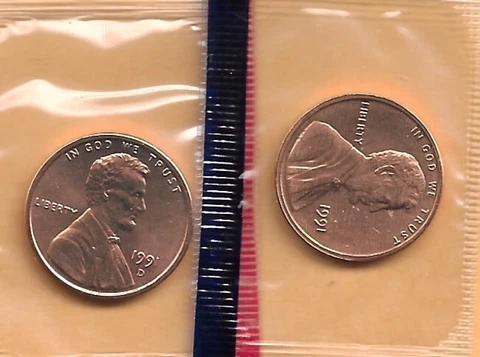 1991-P&D UNCIRCULATED LINCOLN MEMORIAL CENT IN MINT SET CELLO (2 COINS) Cover