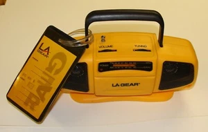 ORIG 1980s LA GEAR - SPORT - FASHION - MINI BOOMBOX RADIO - AM/FM WITH HANGTAG - Picture 1 of 9