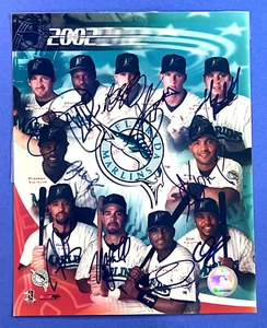 2002 Florida Marlins Team Signed 8x10 Photo 11 Autos MLB Hologram COA - Picture 1 of 3