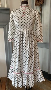 abito prateria vintage anni 70 bianco nero rosa junior manca bambini e cofano - Foto 1 di 21