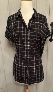 Motherhood Maternity Black & White Plaid Button Up Short Cap Sleeve Top/blouse M - Picture 1 of 5