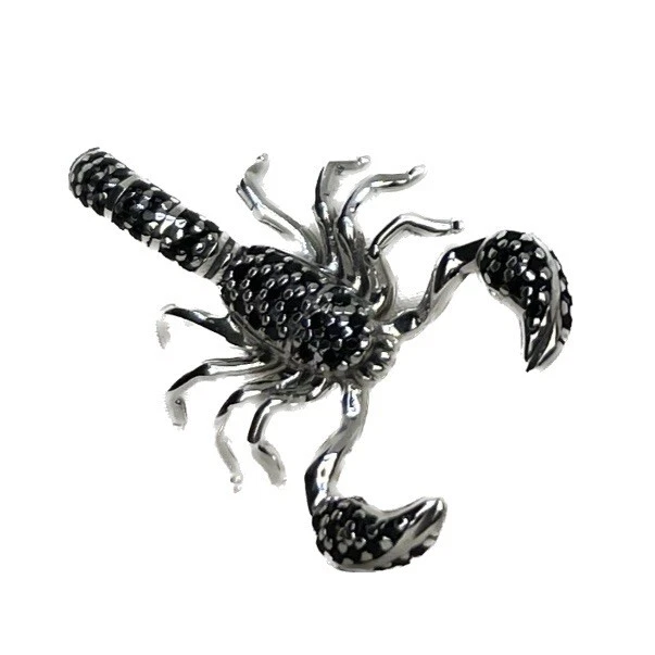 Colgante grande de plata de ley 925 piedra de circonita cúbica negra emperador escorpión 🦂 Foto 1 de 1