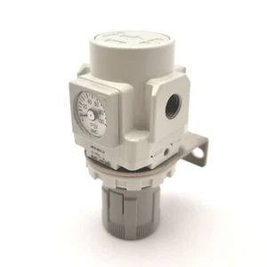 SMC ARP30-N02E-3Z Precision Modular Regulator With Gauge, 1.2-90psi, 1/4"NPT - Picture 1 of 7