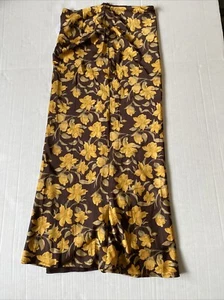 isalis Gold And Brown Floral skirt size Small Daffodil Pattern NWT - Picture 1 of 7