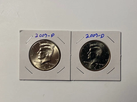 2007 P&D KENNEDY HALF DOLLAR Set (2 COIN SET) Uncirculated Cover