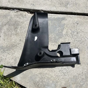 Porsche 911 Underbody Sheild Left 998.504.393.02 - Imagen 1 de 6