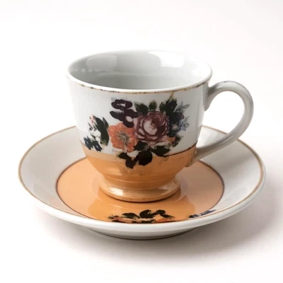 Taza y platillo floral multicolor con borde dorado pintado a mano Japón ocupado vintage Foto 1 de 4