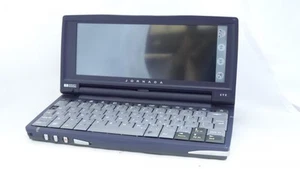 PC portable HP Jornada 690 133 MHz 16 Mo ROM 32 Mo RAM IrDA Windows CE (F1263A#013) - Photo 1 sur 2