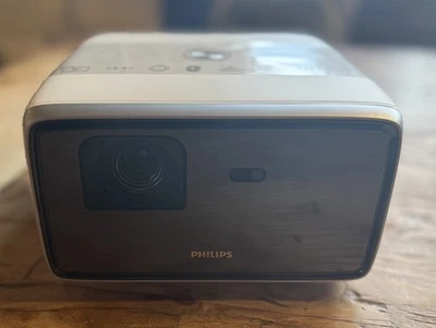 Philips Home Full HD Projektor  Screeneo S4 - komplett mit Netzteil und FB - Bild 1 von 4