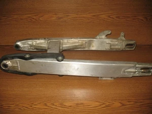 Conjunto de brazo oscilante trasero KX100 2017 Kawasaki KX 100 33001-0611 - Imagen 1 de 14