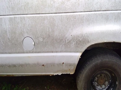 Tanque de combustible mediano 35 galones para camioneta Ford E150 02-03 3740551 Foto 1 de 4