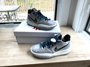 Size 9 - Nike Kyrie 4 Low Grey Fog Sapphire CW3985 004 - Picture 1 of 6