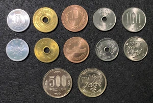 Japan 6 Coins Set 1, 5, 10, 50, 100, 500 Yen 1997-2005 UNC World Coins - Picture 1 of 1