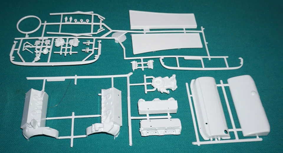 '32 Ford Hot Rod 3'N 1 Revell 1/8 Wipers Steering Wheel Engine Etc. - image 1 of 1