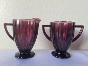 Hazel Atlas Newport Hairpin Amethyst Depression Glass Sugar Bowl and Creamer 2PC - Picture 1 of 7