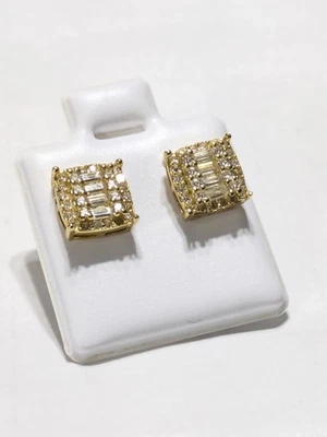 Gold Vermeil 0.7ctw VVS D Moissanite Baguette Screwback Earrings, GRA certified  - Image 1 of 4