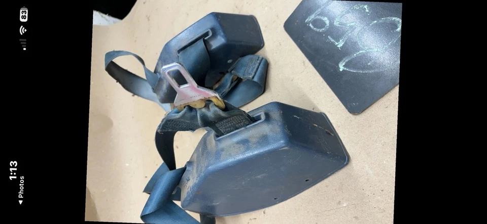 Juego de cinturón de seguridad delantero cabina regular OBS Chevy GMC C1500 1988-1998 AZUL OEM GM Foto 1 de 1