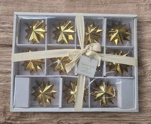 11 Ornamenti Decorativi Stella Metallo Tono Oro Martellato Soglia Studio McGee Nuovi con Scatola - Foto 1 di 24