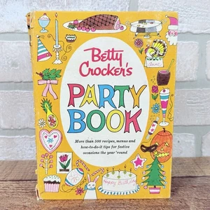 Vintage 1960 Betty Crocker's Party Book Cookbook First Edition Second Printing - Picture 1 of 16
