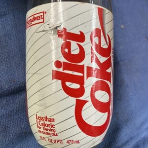RARO 1986 16 oz Vacío DITE COKE Coca-Cola Botellas de Vidrio Etiqueta de Espuma de Poliestireno  - Imagen 1 de 12