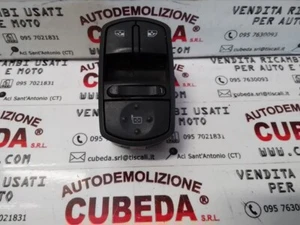 Pulsantiera alzacristalli anteriore SX Opel Corsa D 2009 13258521AA - Imagen 1 de 4