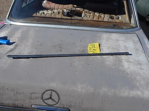Mercedes Benz W108 Right Rear Door Exterior Chrome beltline belt line Trim OEM - Foto 1 di 9