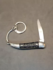 Vintage Schlüsselanhänger Kolonial Metall Fischmesser 70er 80er Jahre selten - Bild 1 von 12