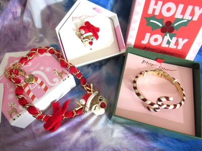 Betsey Johnson Reindeer Christmas Holiday Statement Necklace Ring & Bracelet Set - Image 1 of 4
