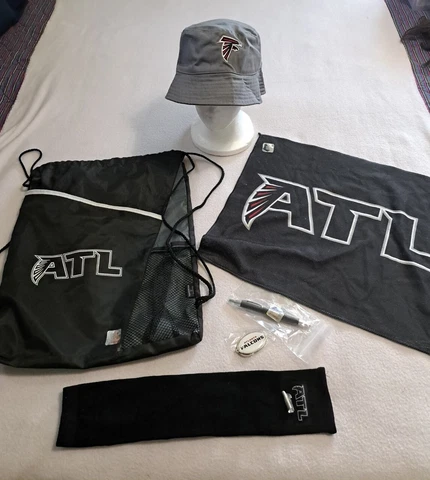 Atlanta Falcons Training Camp Guest Pack Hat Bag Pen Keychain Towel Cover