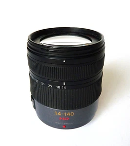 Panasonic G Vario 14-140mm f4-5.8 Mega OIS Zoom Lens. For Parts or Repair. - Picture 1 of 2