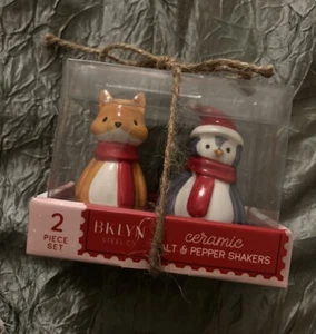 NEW Salt N Pepper Shakers Winter FOX & PENGUIN Ceramic Holiday - Picture 1 of 3