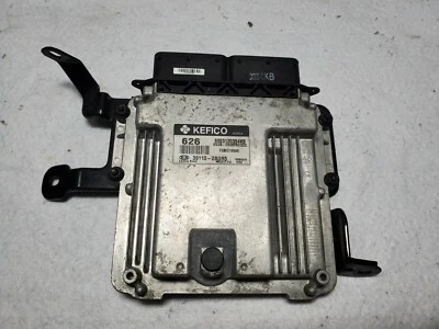 2014 - 2015 Kia Rio Engine ECU w/ Bracket 39110-2BDR5 (OEM) Foto 1 de 4