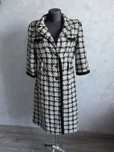 Vintage Chanel Wool Tweed Coat Size 6 - Picture 1 of 12