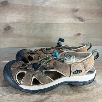 keen venice Mujer Talla 8.5 Zapatos Marrón Cuero Impermeable Sandalias Atléticas Foto 1 de 4