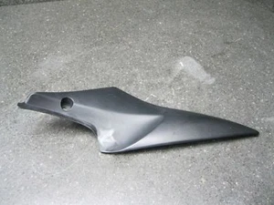 06 Suzuki GSXR GSX-R 600 Left Tank Trim Panel 76M - Foto 1 di 1
