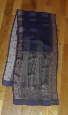 Lauren Ralph Lauren Ciruela Púrpura Rojo Paisley 100% Seda Bufanda Oblonga 52" Foto 1 de 3