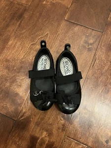 Michael Kors Sz 8 Girls Black Ballet Flat Toddler shoes - Picture 1 of 3