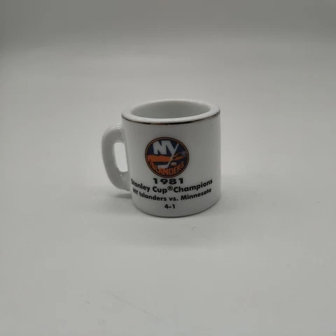 NHL Stanley Cup Champions Cup Crazy New York Islanders Mini Mug 1982 Cover