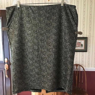 NEW Torrid Straight Pencil Skirt lined black metallic gold silver party Size 3  - Image 1 of 4