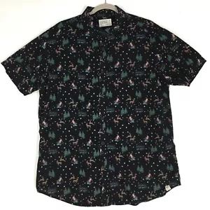 Free Planet Men's XL Button Up Shirt Short Sleeve Christmas Santa Reindeer EUC - Picture 1 of 10